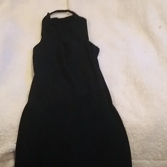 Dress 👗 - Picture 2 of 3